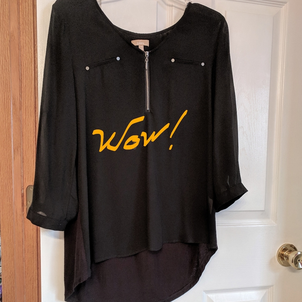 Takara ⭐ Modern HiLow Roll Tab Black Tunic Medium